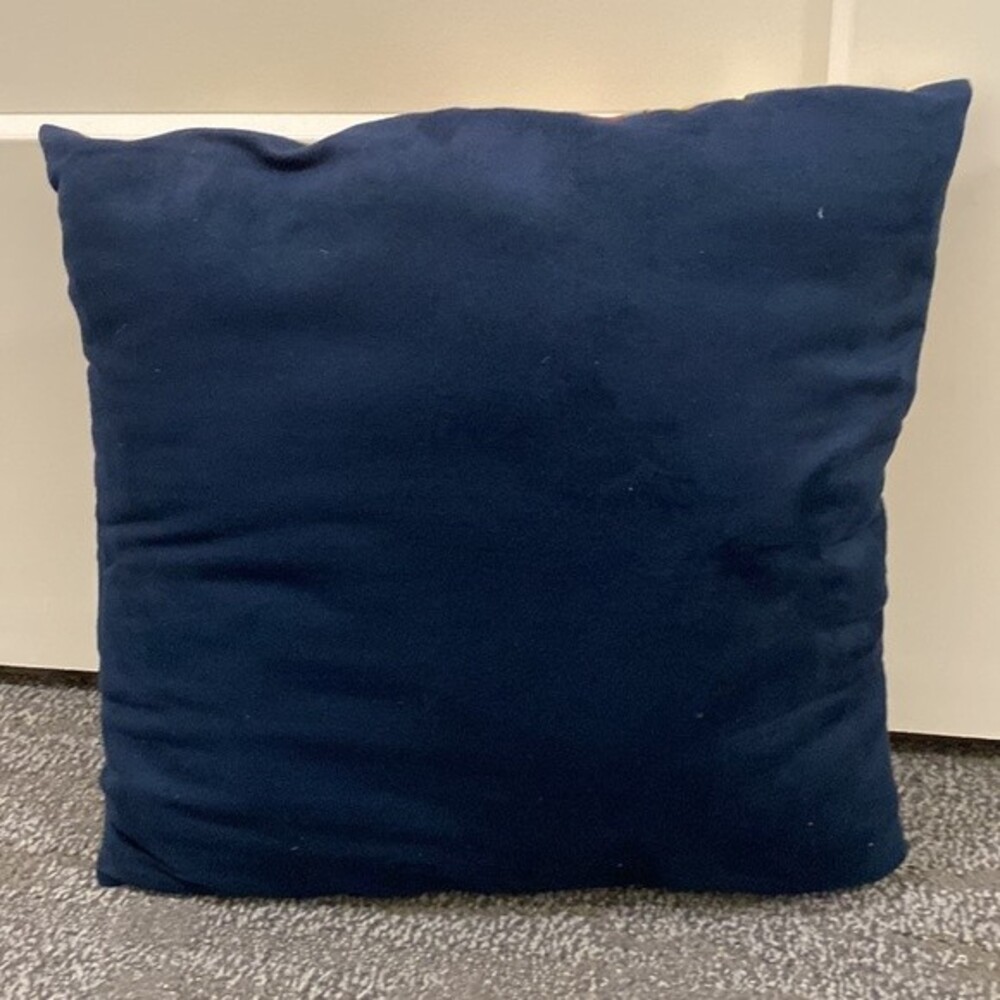 Moroccan BoHo vibe 15 in.² pillow woven pattern front solid dark blue in back - Picture 3 of 6